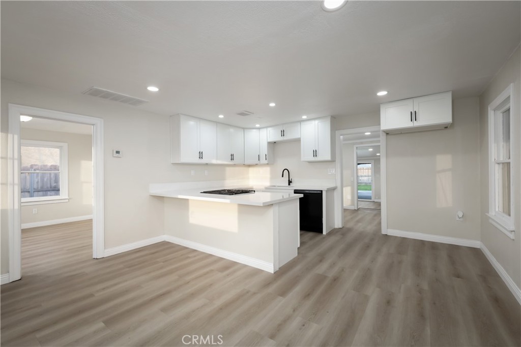 1611 Letts Avenue Corcoran, CA 93212 - Photo 9 of 30