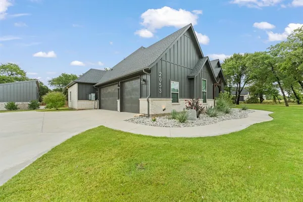 $625,000 | 2053 Glenhollow Drive, Weatherford, TX 76088