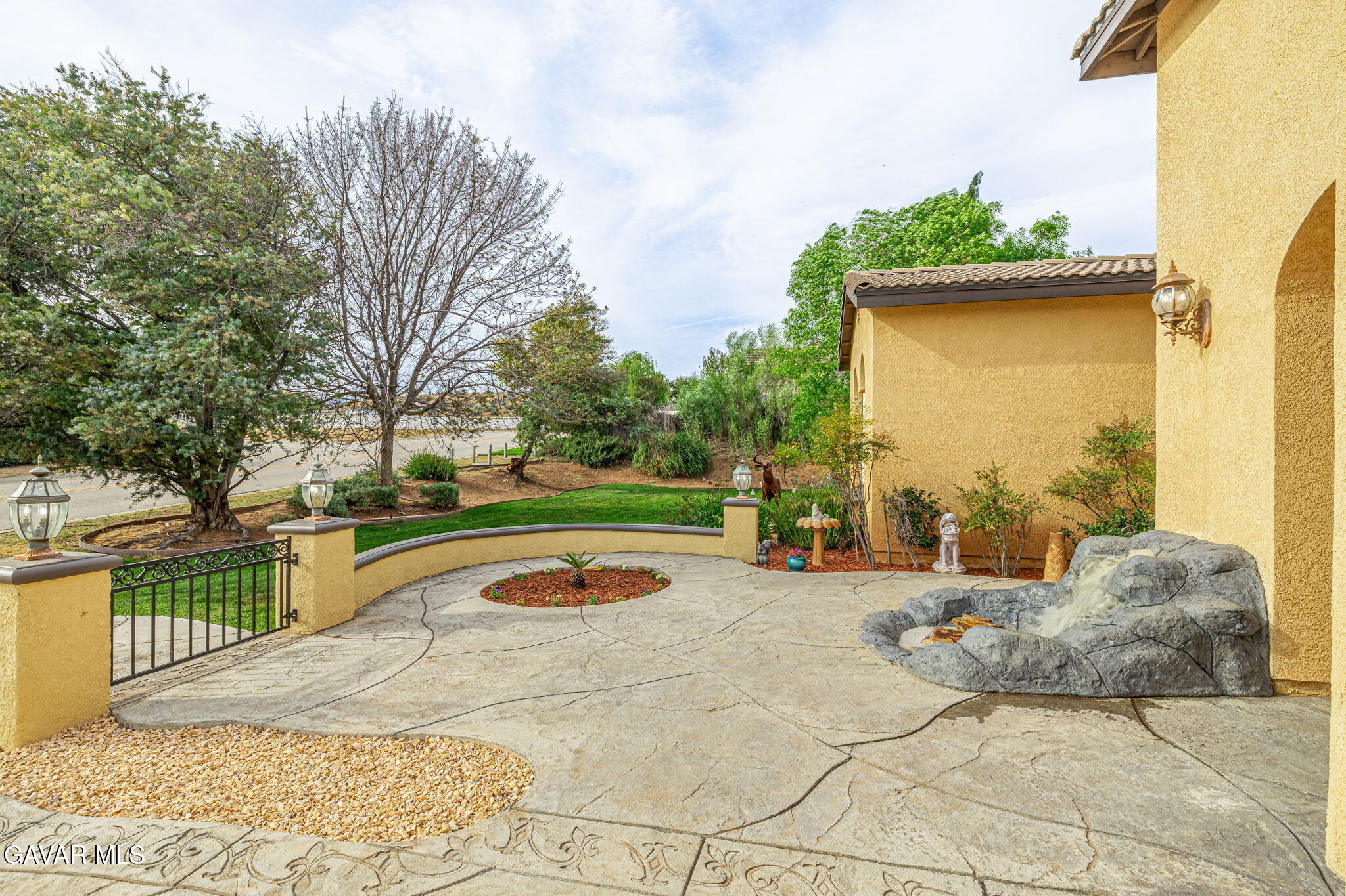 33442 Desert Road Acton, CA 93510 - Photo 5 of 60 9-web-or-mls-AVOH--7(1)