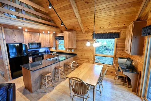 $525,000 | 1295 Wildwood Lane, Spooner, WI 54801