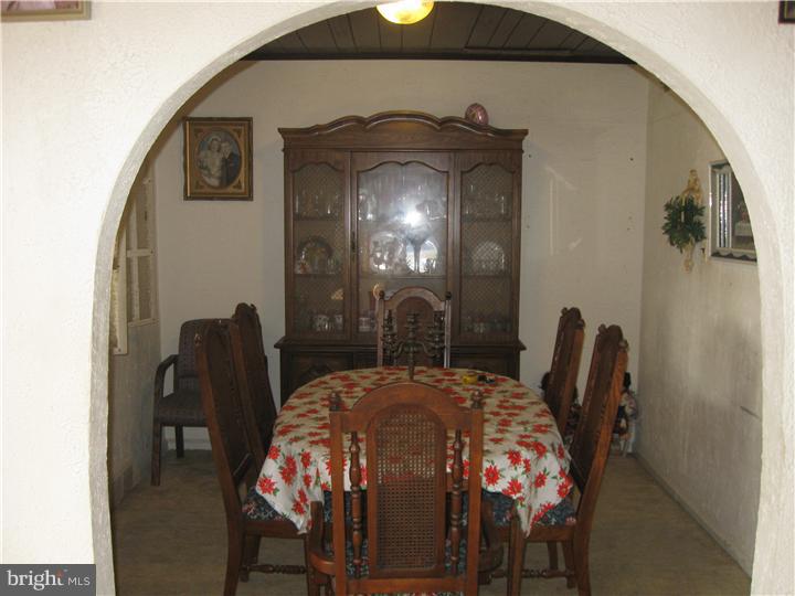 9952 Verree Road Philadelphia, PA 19115 - Photo 6 of 19 Dining Room
