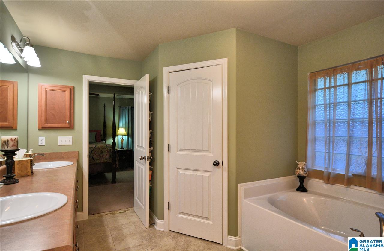 309 Golden Meadows Place Alabaster, AL 35007 - Photo 26 of 41