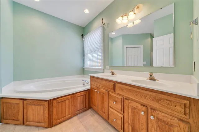 $725,000 | 28 Queen Mothers Court, Wirtz, VA 24184