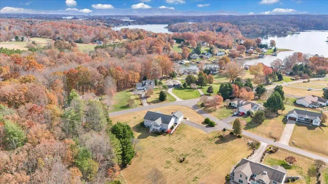 $725,000 | 28 Queen Mothers Court, Wirtz, VA 24184