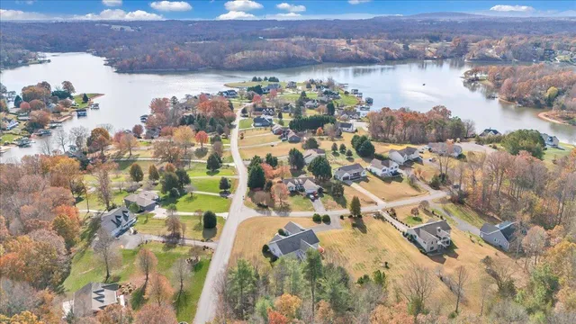 $725,000 | 28 Queen Mothers Court, Wirtz, VA 24184