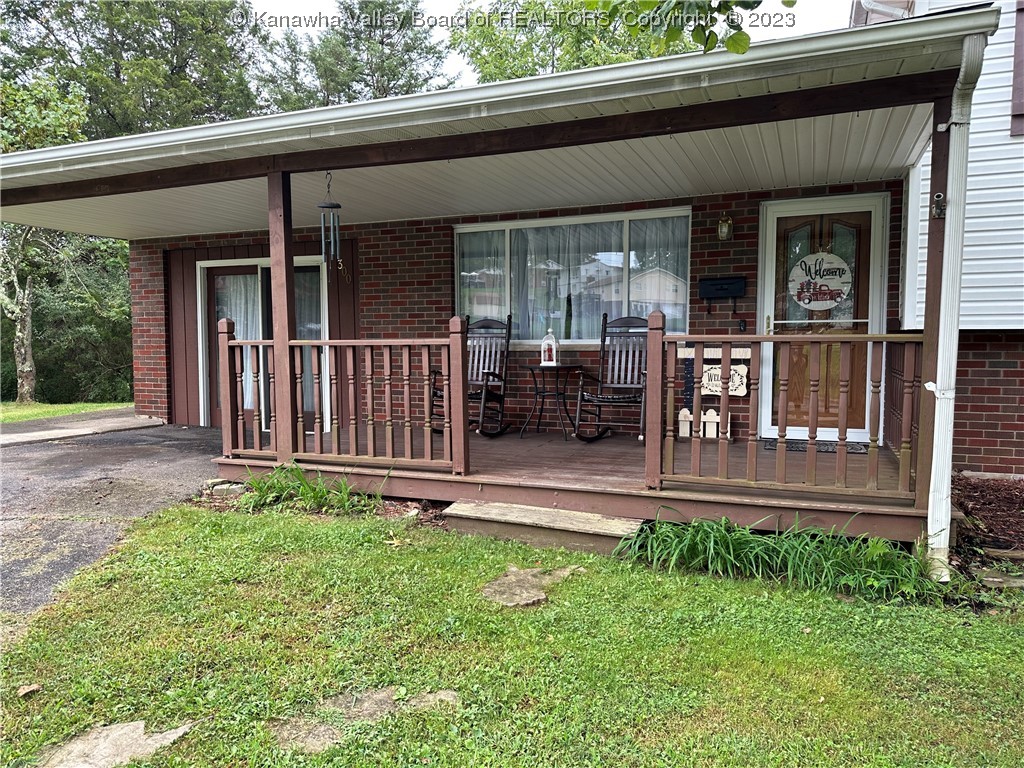 300 Pine Crest Lane Ripley, WV 25271 - Photo 4 of 32 Front Porch