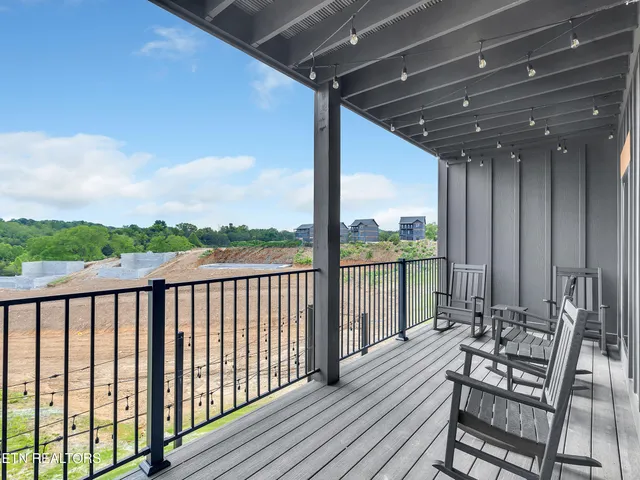 $2,100,000 | 1338 Wildhorse Rdg Way, Unit LOT106R, Sevierville, TN 37862
