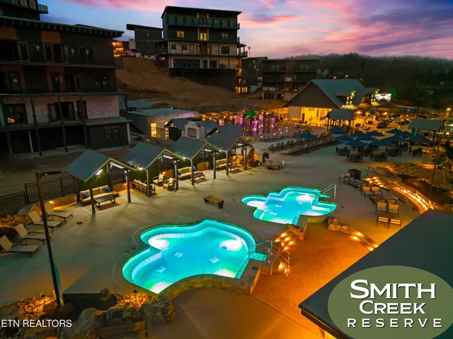 $2,100,000 | 1338 Wildhorse Rdg Way, Unit LOT106R, Sevierville, TN 37862