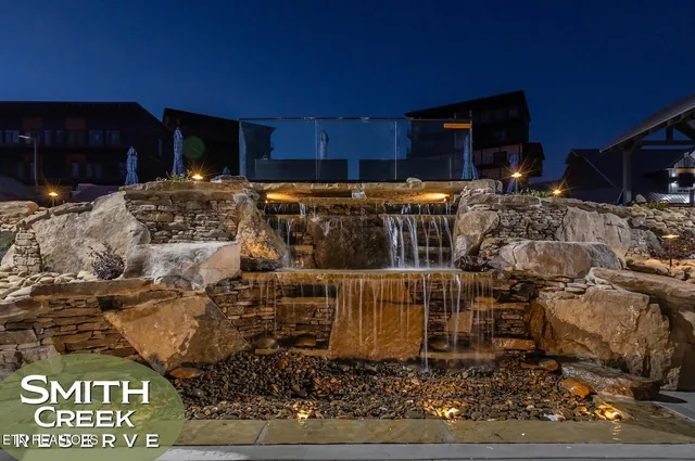 $2,100,000 | 1338 Wildhorse Rdg Way, Unit LOT106R, Sevierville, TN 37862