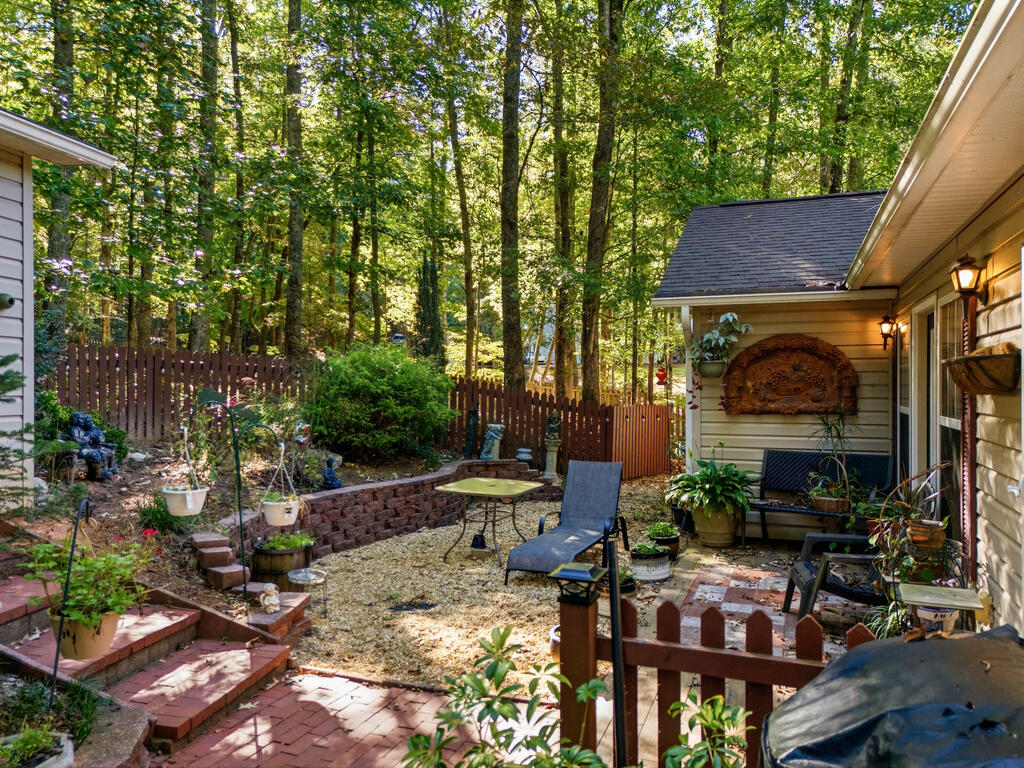 654 Ford Road Warne, NC 28909 - Photo 30 of 61 Gallery Image 30
