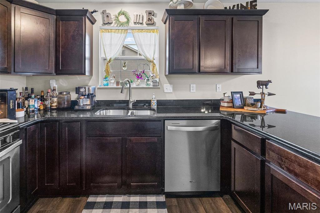 432 Mockingbird Lane Waterloo, IL 62298 - Photo 13 of 52