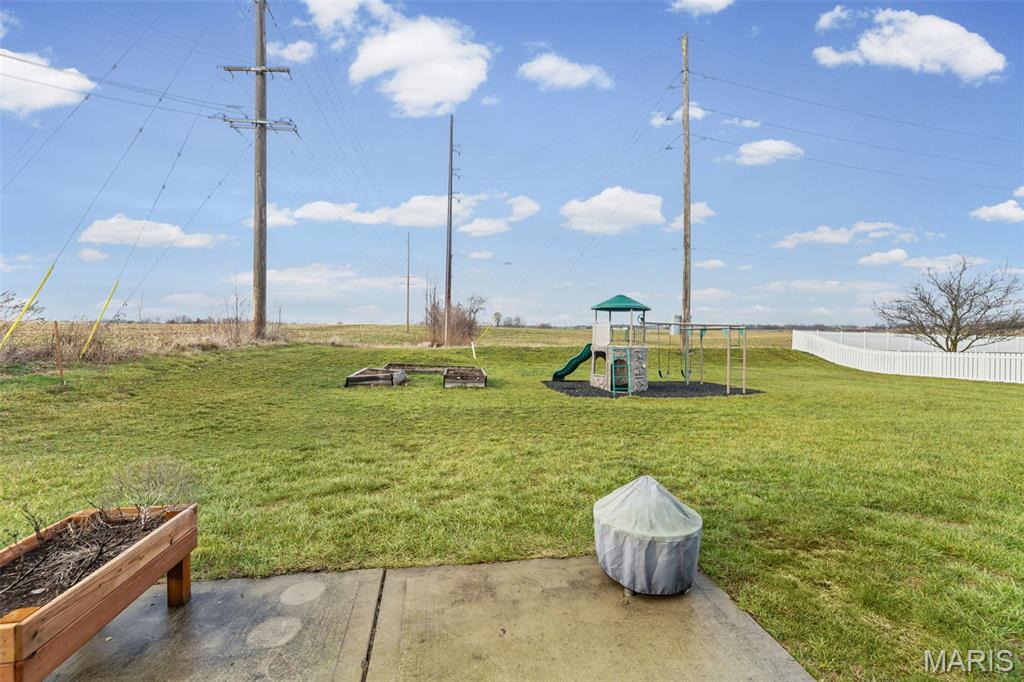 432 Mockingbird Lane Waterloo, IL 62298 - Photo 7 of 52