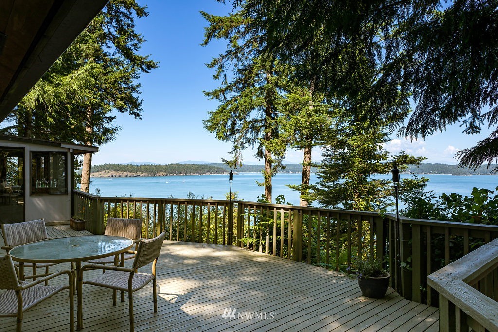 4584 Jones Road Oak Harbor, WA 98277 - Photo 12 of 25 Gallery Image 12