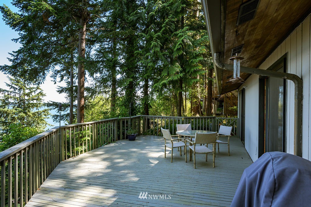 4584 Jones Road Oak Harbor, WA 98277 - Photo 13 of 25 Gallery Image 13