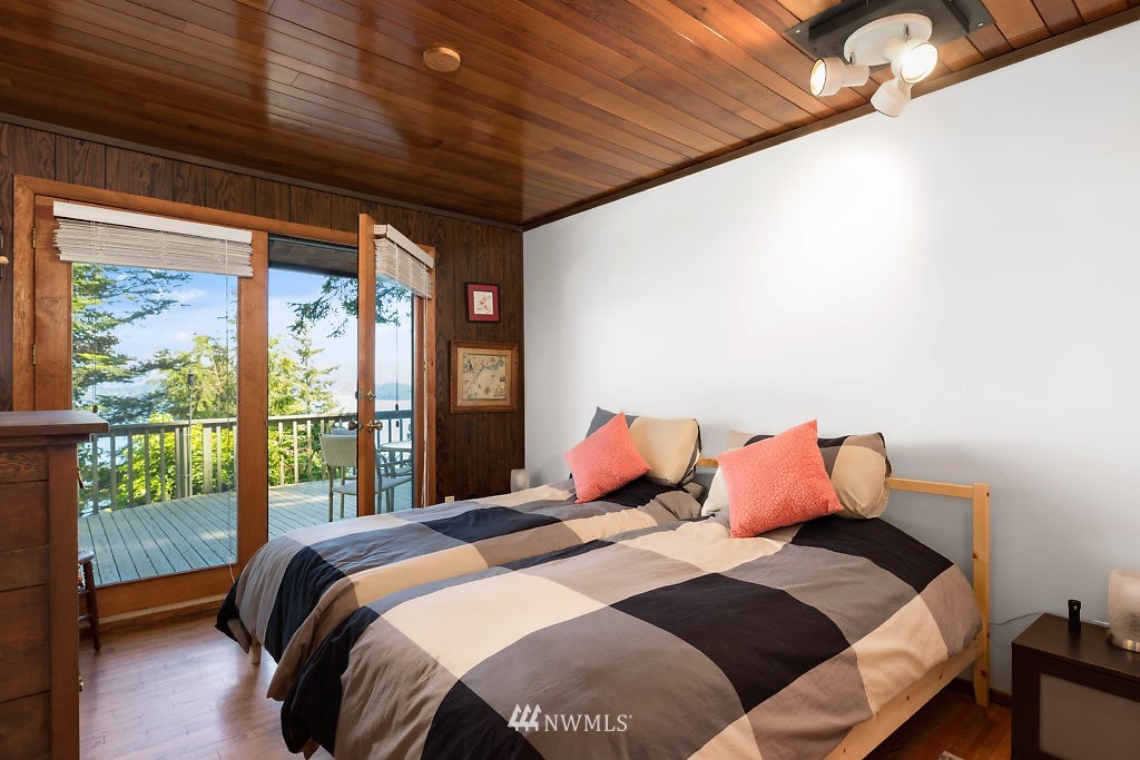 4584 Jones Road Oak Harbor, WA 98277 - Photo 17 of 25 Gallery Image 17