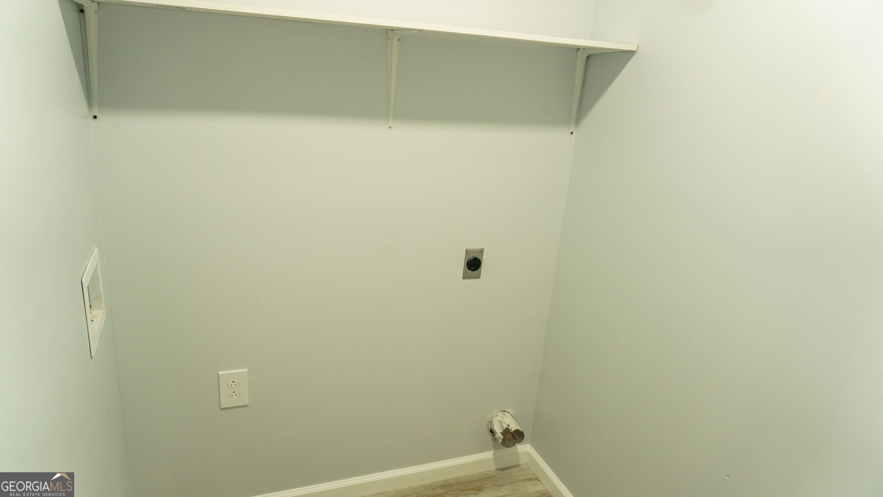 149 Newby Road Jeffersonville, GA 31044 - Photo 3 of 25 Gallery Image 3