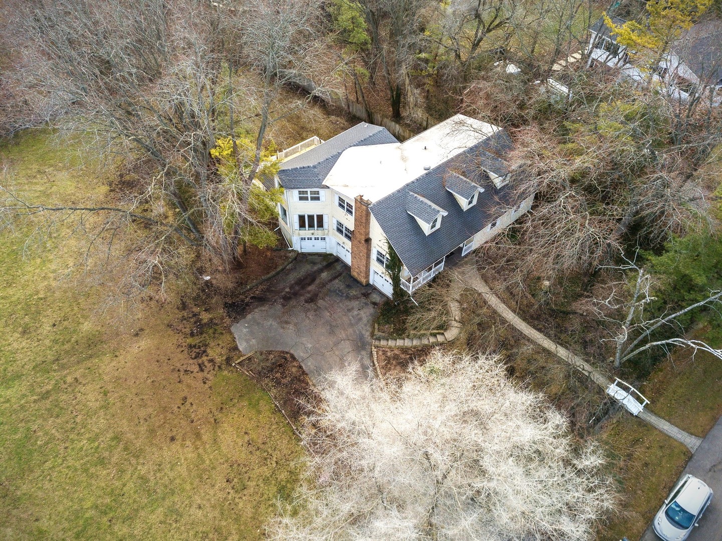 35W657 Park Lane St. Charles, IL 60175 - Photo 5 of 66 a view of roof with sitting area