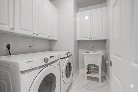 $999,000 | 18901 Southwest 15th Street, Pembroke Pines, FL 33029