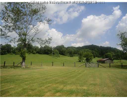 1061 Poca River Road South Poca, WV 25159 - Photo 14 of 16 Exterior Front.