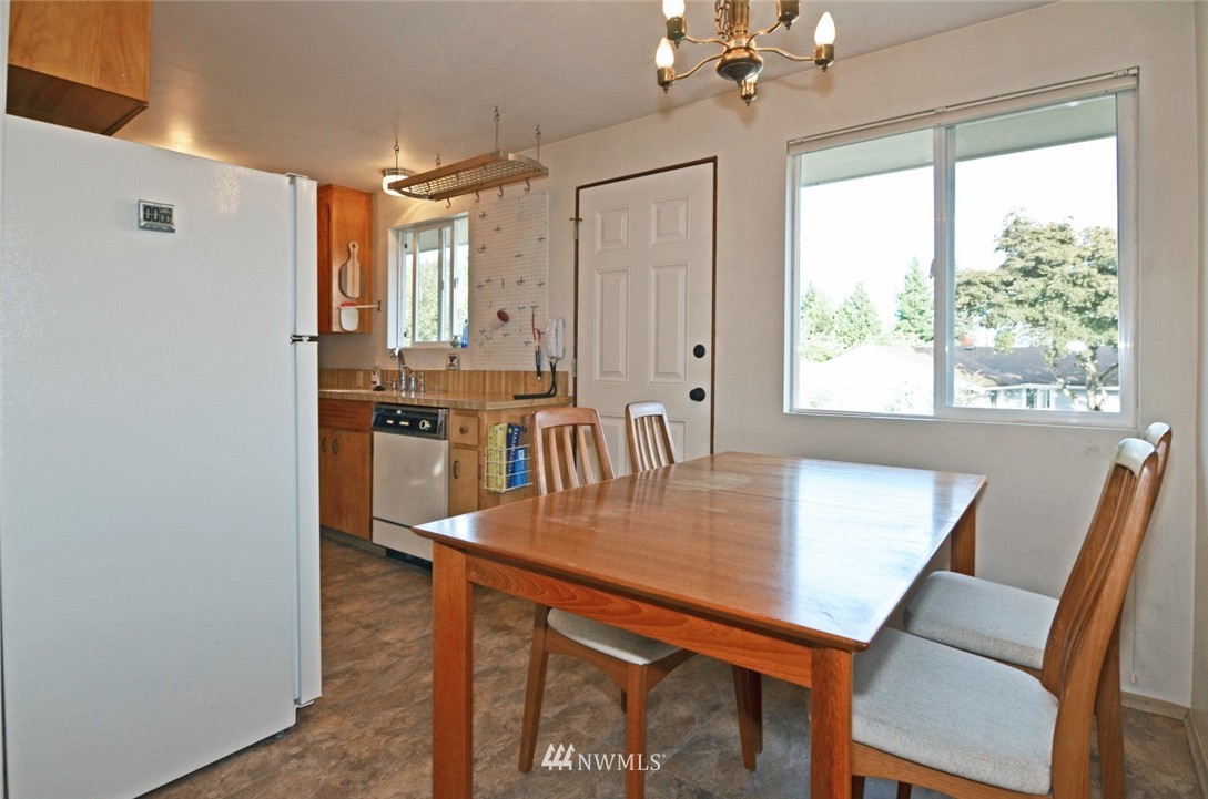 23229 2nd Avenue West Bothell, WA 98021 - Photo 6 of 16