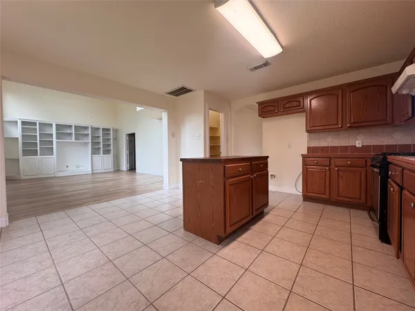 $2,400 | 8530 Regalbrook Drive, Houston, TX 77095