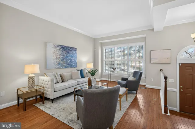 $919,900 | 2143 Wolftrap Court, Vienna, VA 22182