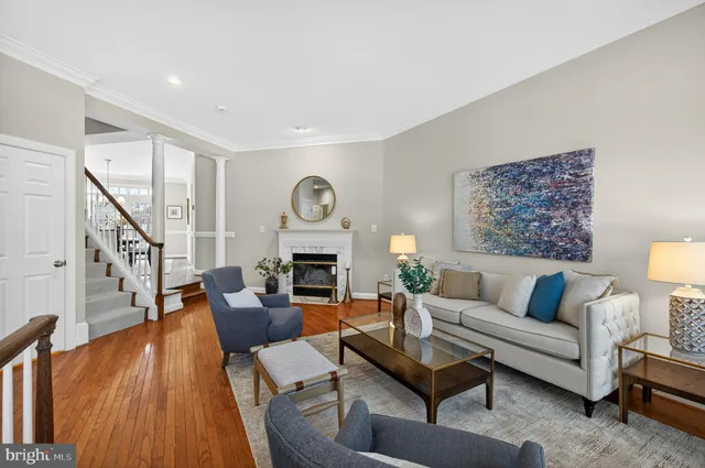 $919,900 | 2143 Wolftrap Court, Vienna, VA 22182