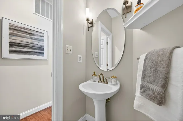 $919,900 | 2143 Wolftrap Court, Vienna, VA 22182