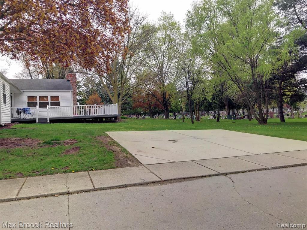 46731 Shelby Road Utica, MI 48317 - Photo 8 of 9