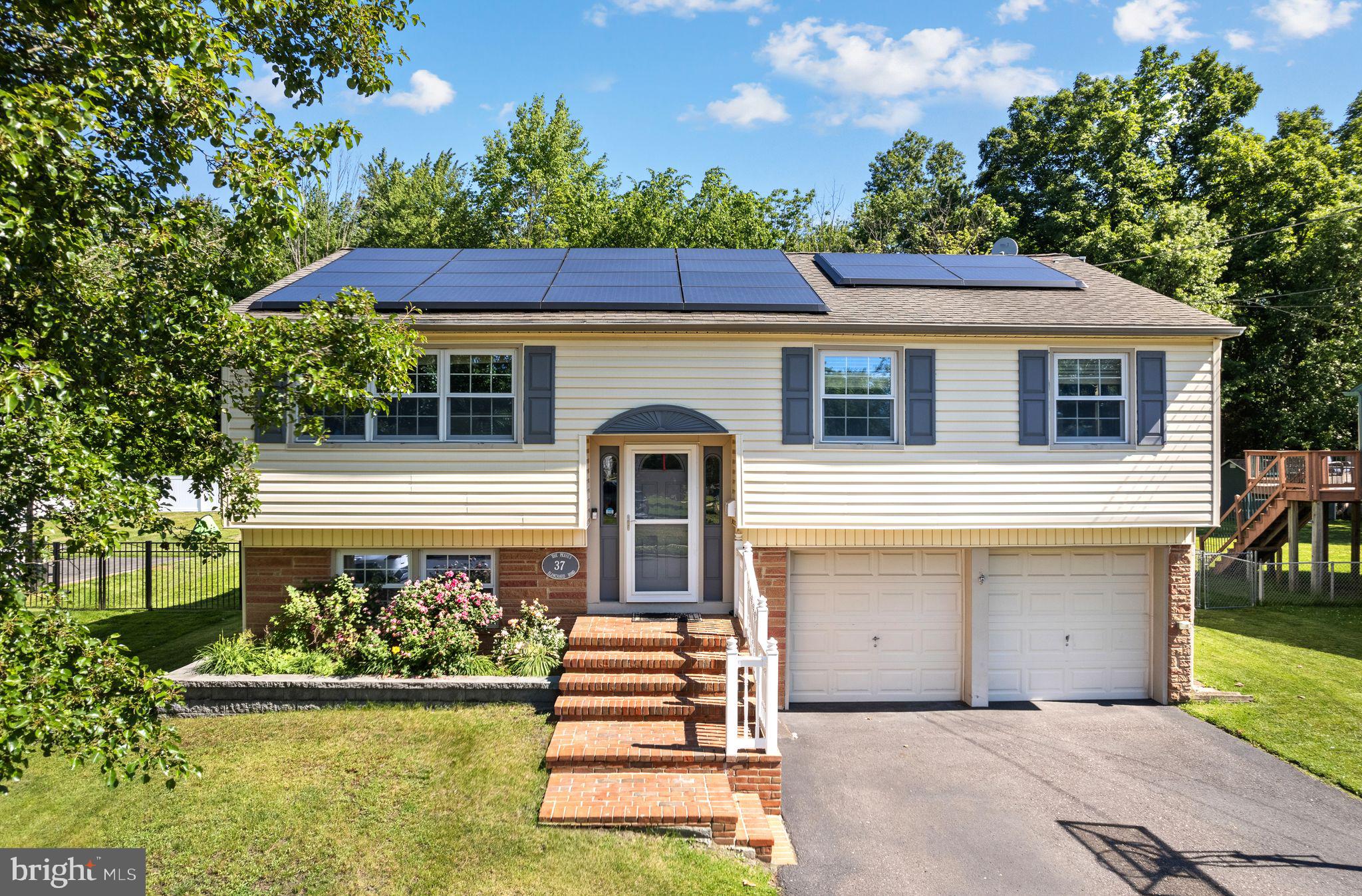 37 Blanchard Road Marlton, NJ 08053 - Photo 2 of 32