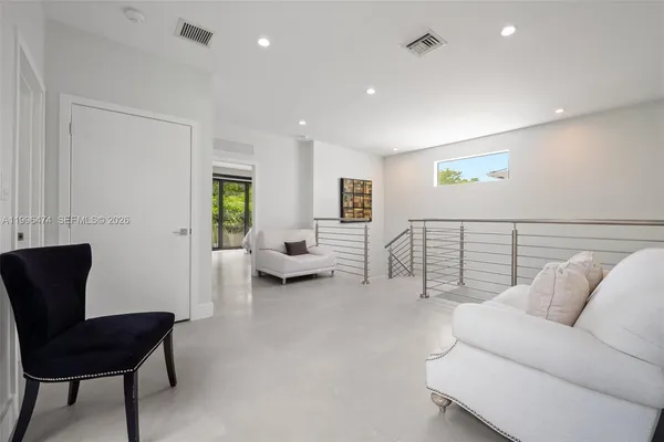 $16,000 | 5735 Southwest 35th Street, Miami, FL 33155