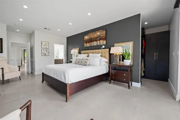 $16,000 | 5735 Southwest 35th Street, Miami, FL 33155