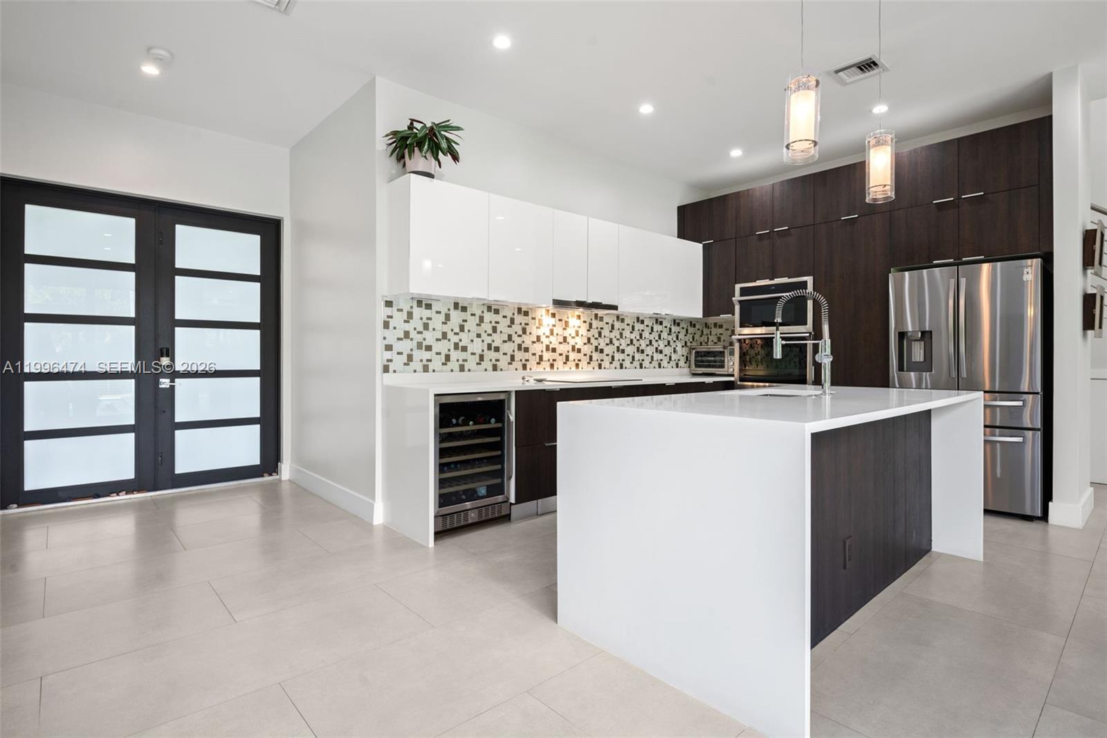 5735 Southwest 35th Street Miami, FL 33155 - Photo 2 of 26