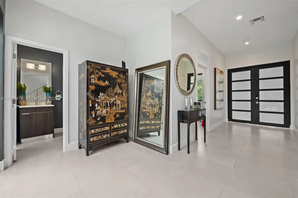 $16,000 | 5735 Southwest 35th Street, Miami, FL 33155