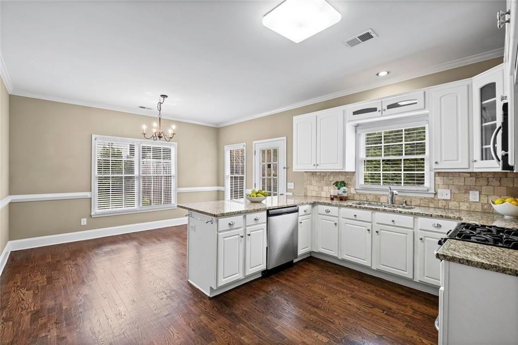 411 Christina Way Acworth, GA 30102 - Photo 11 of 36