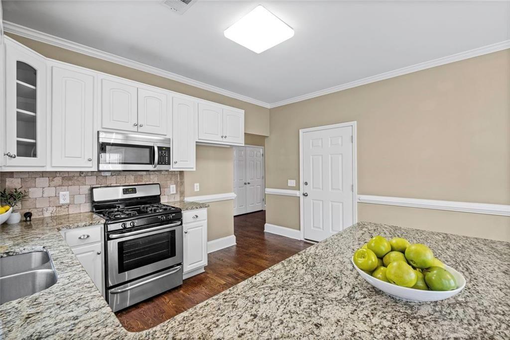 411 Christina Way Acworth, GA 30102 - Photo 12 of 36