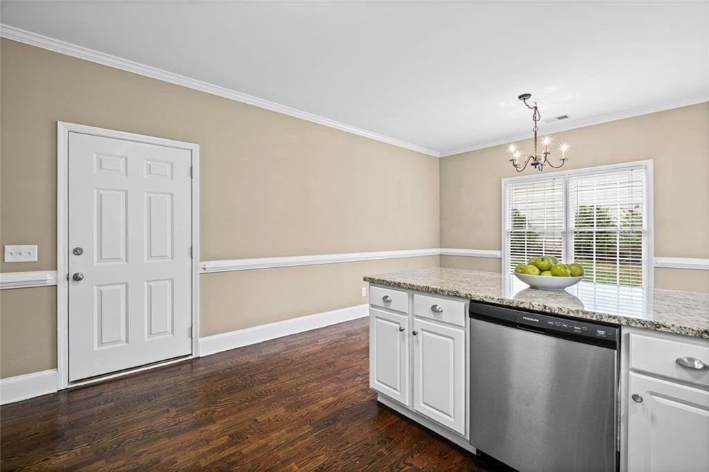 411 Christina Way Acworth, GA 30102 - Photo 13 of 36