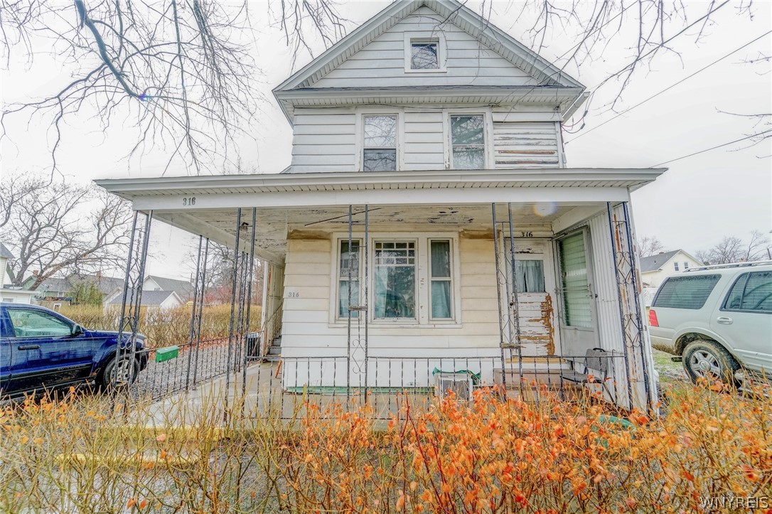 316 Lord Street Dunkirk, NY 14048 - Photo 1 of 12