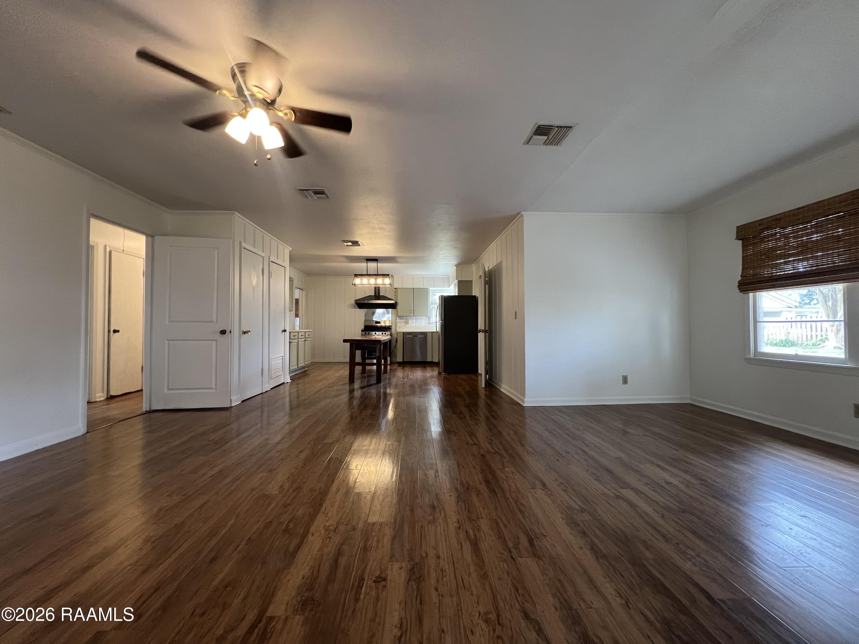 215 Stephens Street Lafayette, LA 70506 - Photo 4 of 19 IMG_7820