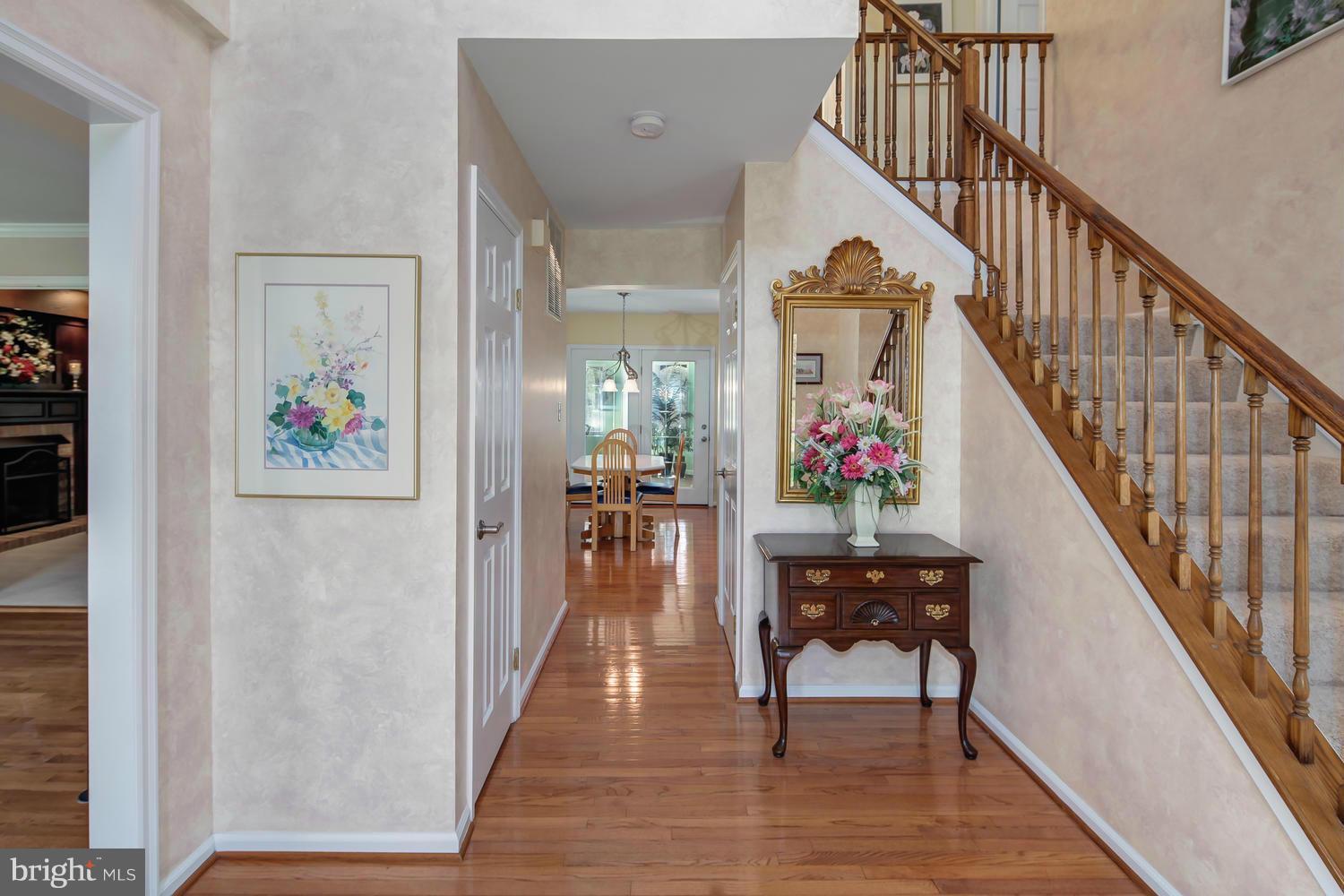 12557 Rock Ridge Road Herndon, VA 20170 - Photo 2 of 25 Foyer
