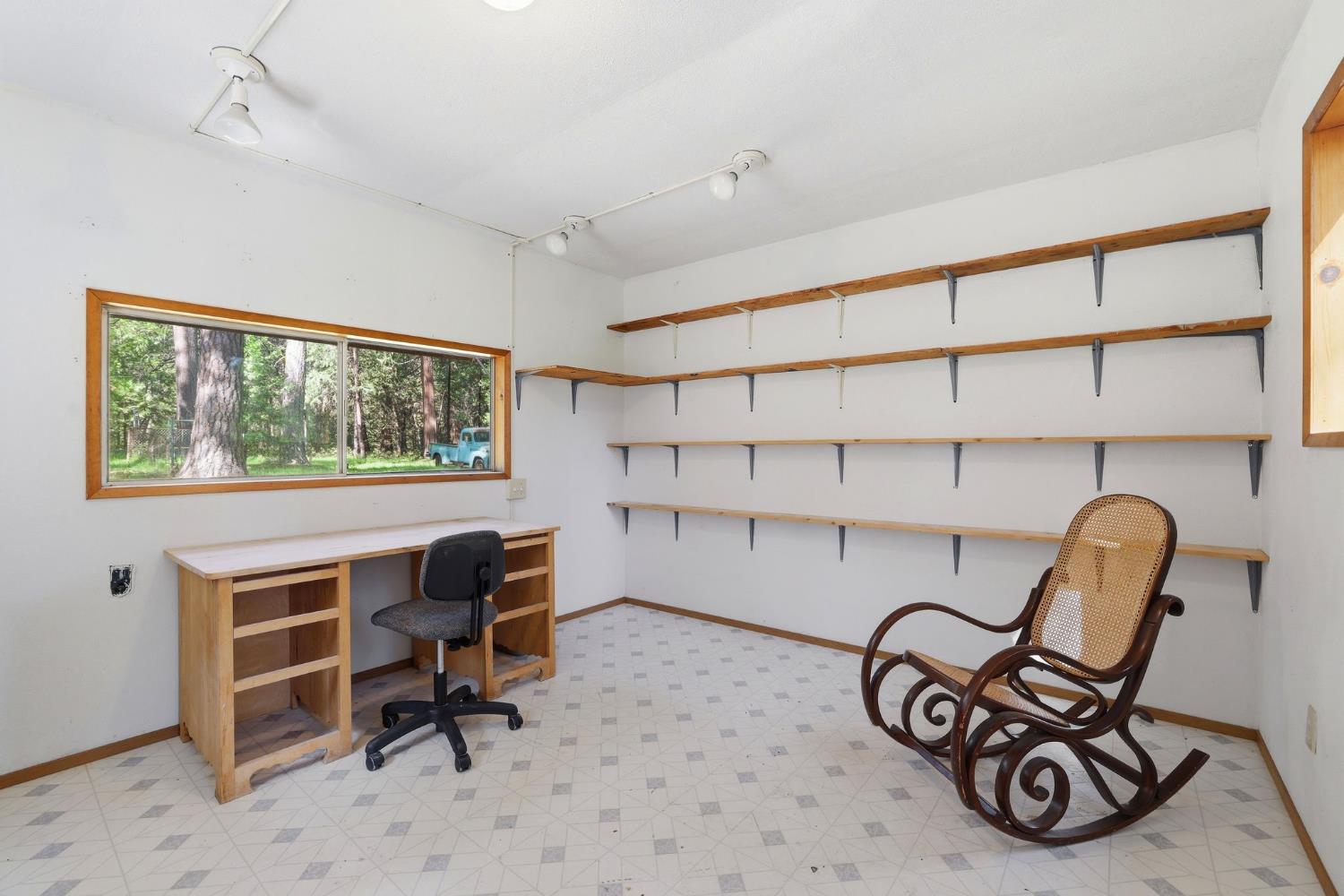 17889 Douglas Road Nevada City, CA 95959 - Photo 46 of 72