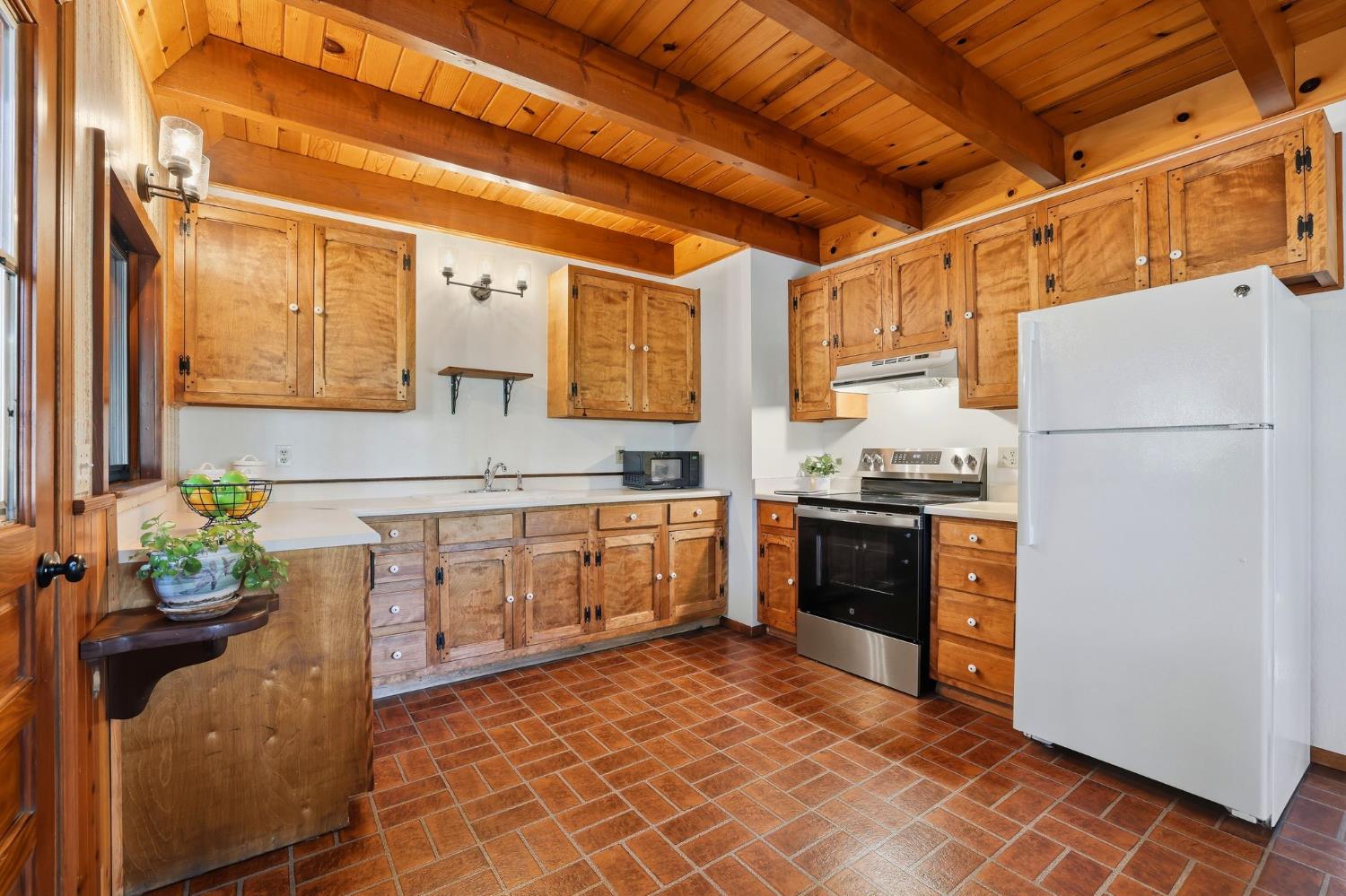 17889 Douglas Road Nevada City, CA 95959 - Photo 10 of 72