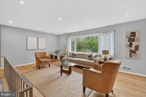 $1,265,000 | 6409 Old Dominion Drive, McLean, VA 22101