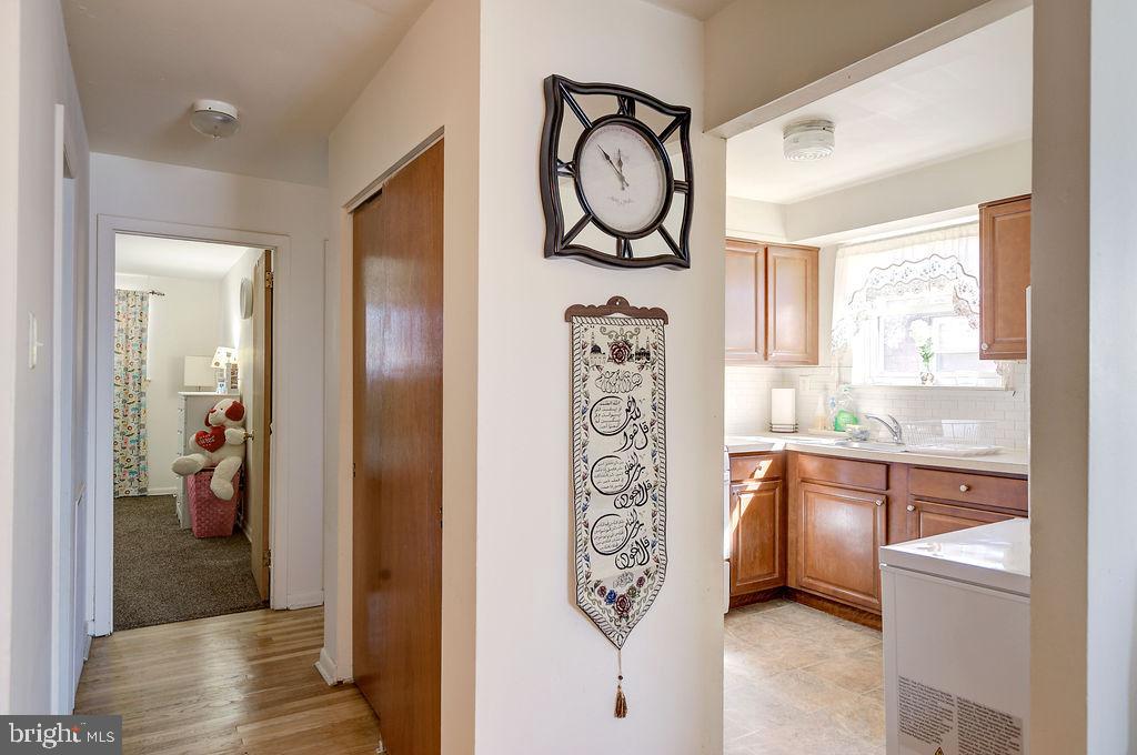 3591 Primrose Road Philadelphia, PA 19114 - Photo 9 of 24 Gallery Image 9