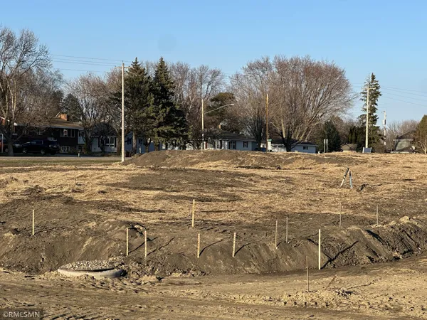 $97,500 | 407 Mcalpine Court, Maple Lake, MN 55358