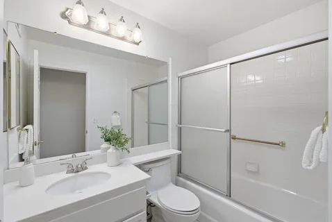 $899,000 | 3111 Lake Albano Circle, San Jose, CA 95135