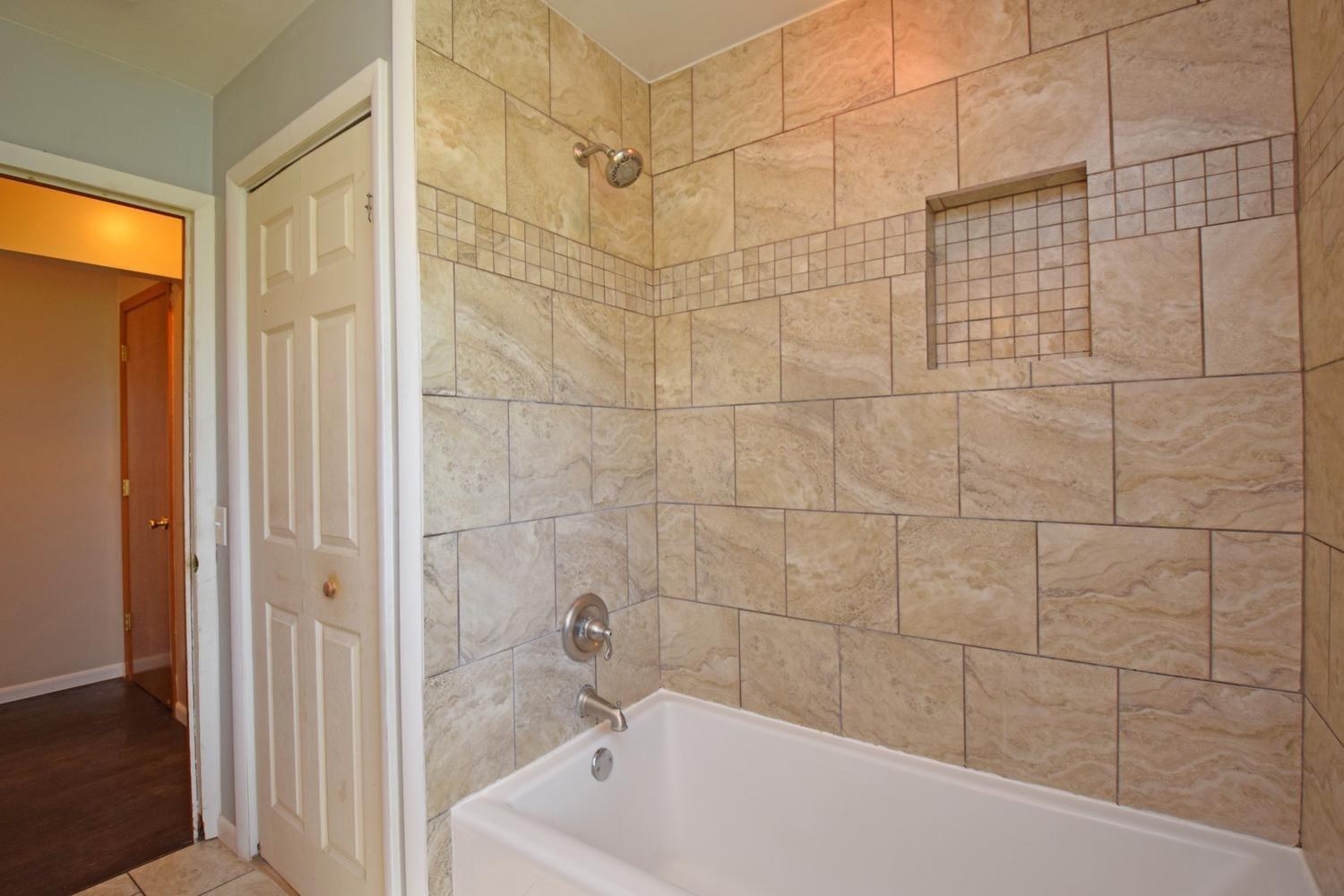2724 Ross Hanover Road Hamilton, OH 45013 - Photo 17 of 28 Gallery Image 17