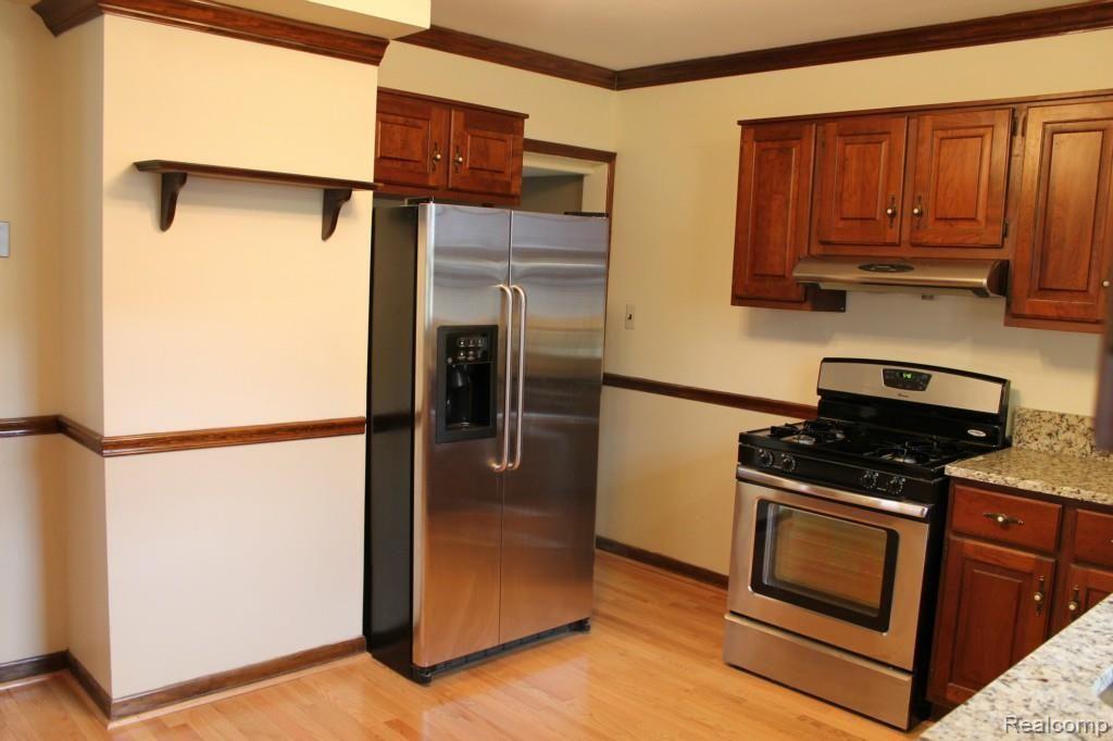 338 Rivard Boulevard Grosse Pointe, MI 48230 - Photo 40 of 53 IMG_0938.jpg