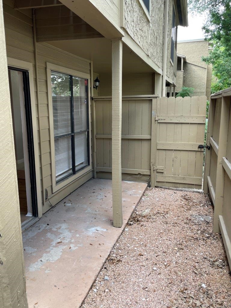 3608 Ocee Street Houston, TX 77063 - Photo 19 of 31