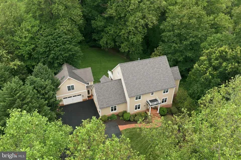 $2,350,000 | 2608 Hunter Mill Road, Oakton, VA 22124